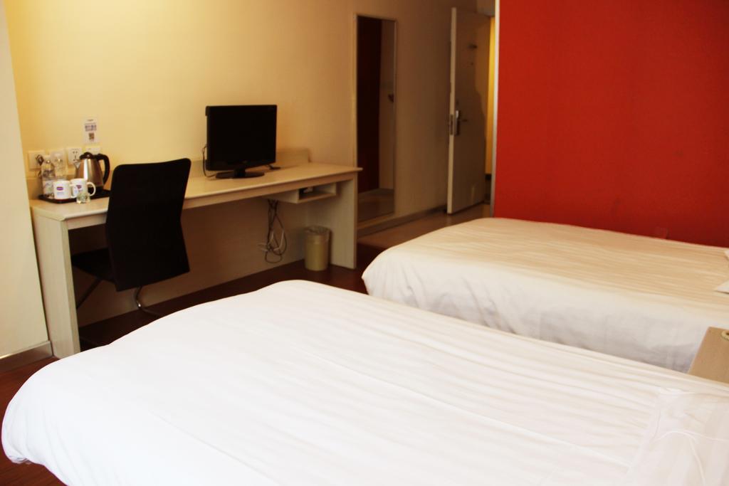 Hanting Hotel Shanghai South Railway Station Luoxiang Road Branch Værelse billede