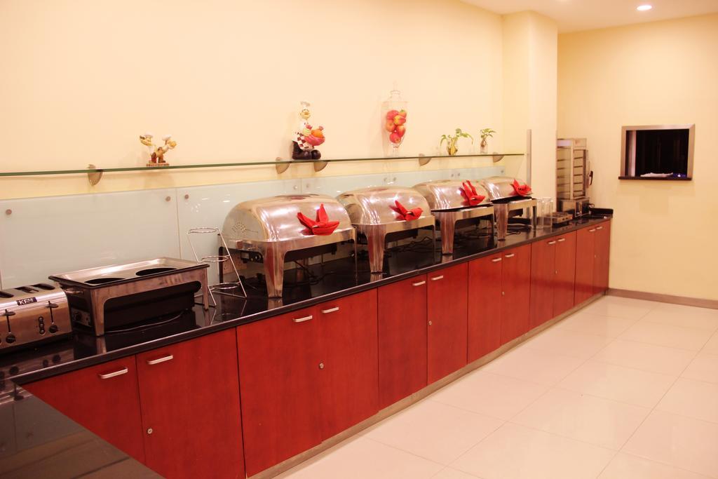 Hanting Hotel Shanghai South Railway Station Luoxiang Road Branch Eksteriør billede